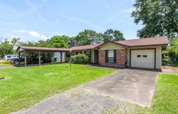 9385 Shepherd Drive, Beaumont, TX 77707