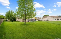 2724 Meridian Lake Drive, Shiloh, IL 62221