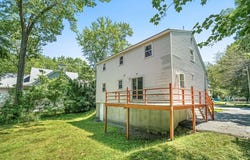 98 G Street, Dracut, MA 01826
