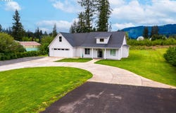 641 E Jones ST, Yacolt, WA 98675