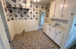 21750 Westport Avenue, Euclid, OH 44123