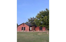 1117 W Sharpshire Drive, Waxahachie, TX 75165