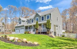 63 Clearview Drive, Richmond, RI 02892