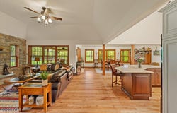127 Timber Lake Drive, Canadensis, PA 18325