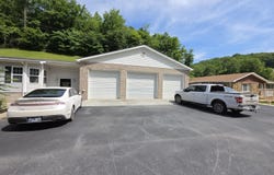 2953 U.S. 119, Pineville, KY 40977