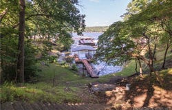 15617 Santa Fe Trail, Gravois Mills, MO 65037