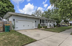 1924 Tulip Lane, Munster, IN 46321