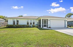 4072 SW Carlile Street, Port Saint Lucie, FL 34953