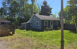 2132 Transit Road, Buffalo, NY 14224