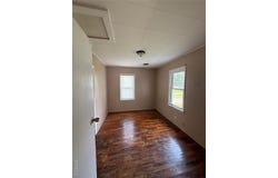 709 E Gladys Street, Sikeston, MO 63801