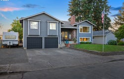 1201 SE Jacquelin DR, Hillsboro, OR 97123