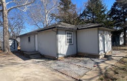 1705 W Ash, Duncan, OK 73533