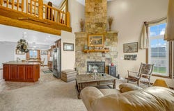 6991 NE 27th Avenue, Altoona, IA 50009