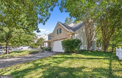 16653 RADCLIFFE Lane, WOODBRIDGE, VA 22191