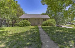 724 DeHoff Drive, Manhattan, KS 66502