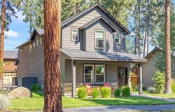 952 E Timber Pine Drive, Sisters, OR 97759