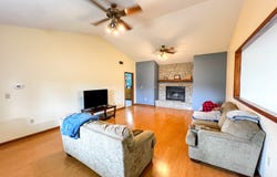 909 N Hamilton Drive, Greensburg, IN 47240