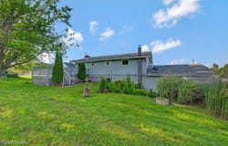 1528 Mount Cobb Road, Jefferson Township, PA 18436