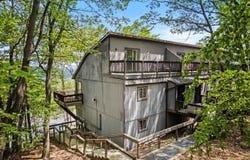 152 Cross Country Lane, Tannersville, PA 18372