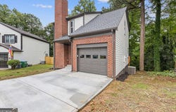 1111 Pin Oak, Tucker, GA 30084