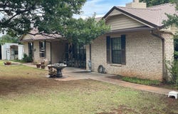 161058 N HWY 81, Marlow, OK 73055