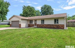 21 ARTHUR Drive, Rochester, IL 62563