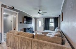107 N Jaycee Avenue, Denver City, TX 79323