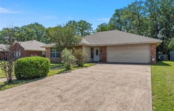 4627 Lexington Street, Bellmead, TX 76705