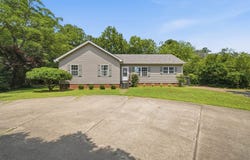 17155 Riddick Rd, Smithfield, VA 23430