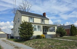 255 N Proctor Knott Ave, Lebanon, KY 40033
