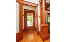 422 SE 2nd Street, Waverly, IA 50677