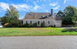 44 2nd Way, Barnstable, MA 02630