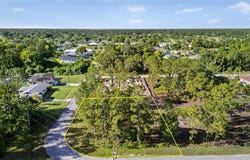 724 David Laird, LEHIGH ACRES, FL 33974
