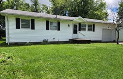 1207 E 10th Street, Lamar, MO 64759