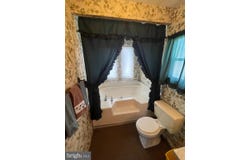 72 PERRIN AVENUE, GETTYSBURG, PA 17325