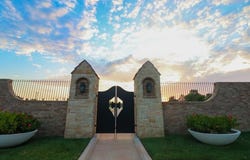 1117 Cumberland Court, Nichols Hills, OK 73116