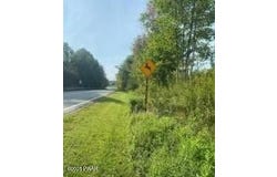 Crosstown Highway Highway, Lakewood, PA 18439
