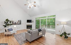 616 HICKORY Circle, LA PLATA, MD 20646