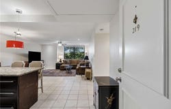 2965 Pharr Court S NW, Atlanta, GA 30305