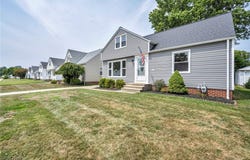 28943 Blissfield Drive, Willowick, OH 44095