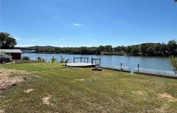 1324 Valentine Circle, Nitro, WV 25143