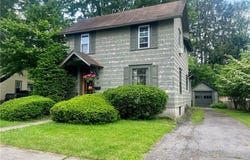 8 Fifth Avenue, Cortland, NY 13045