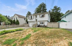361 Parkerview St, Springfield, MA 01129