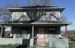 1207 Grove Avenue, Corning, IA 50841