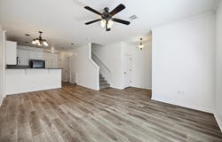 2101 Town Centre DR, Round Rock, TX 78664