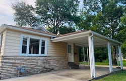 1608 Perryville Road, Cape Girardeau, MO 63701