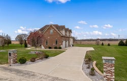 9259 E Hayrack, STILLMAN VALLEY, IL 61084
