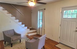 707 E 27th Street S, Newton, IA 50208