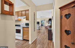 3 BUTTONBUSH Court, MOUNT LAUREL, NJ 08054