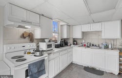 2740 PENBROOK AVENUE, HARRISBURG, PA 17103